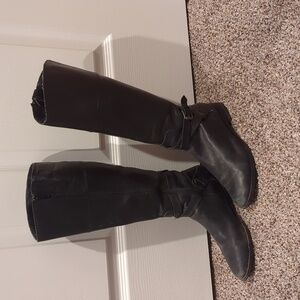 Clarks 16.5" black boots